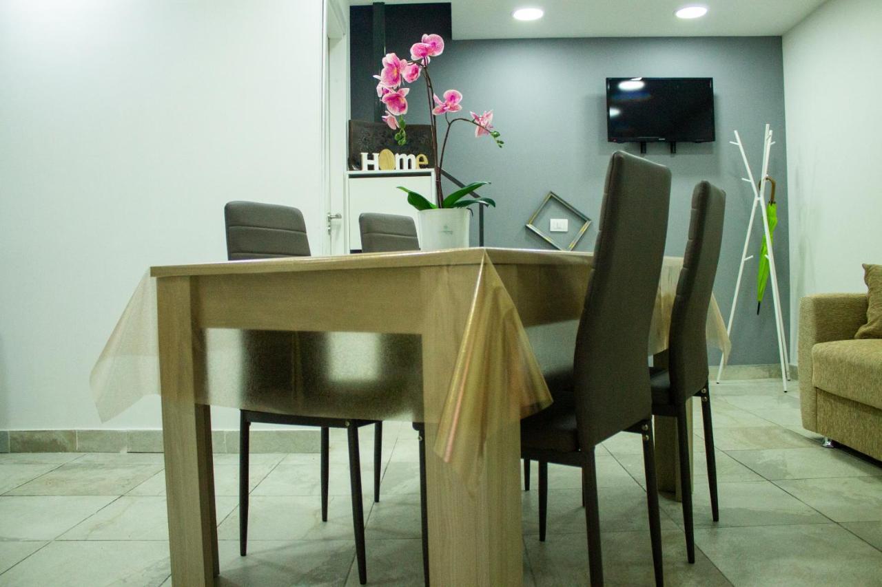 Graphite House Apartamento Nápoles Exterior foto